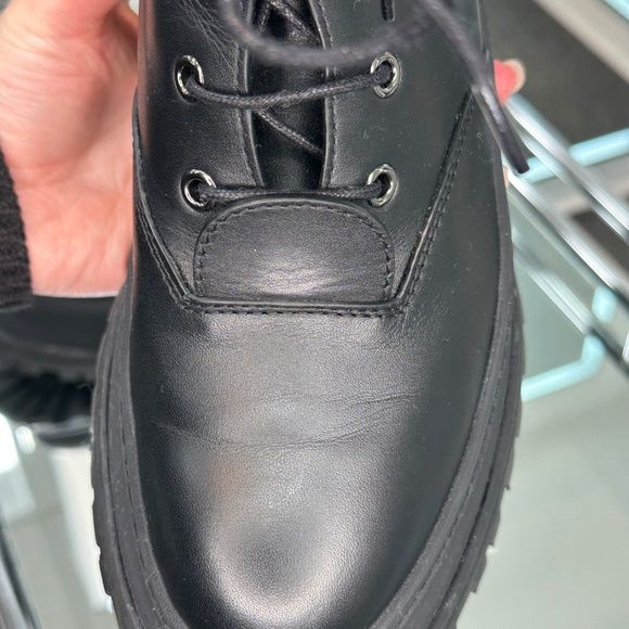 Burberry Boot - Picture 6 of 6